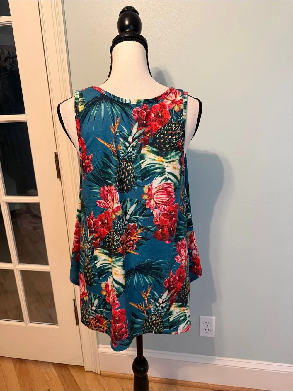 Blue Mood Tank Top - Picture 3 of 6
